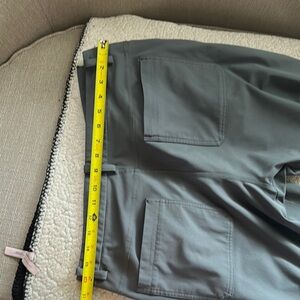 Beautiful Slate Gray Lululemon pants 34/32 - 🔥